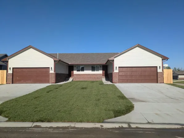 9201 E Fox Pointe Ct, Wichita, KS 67226