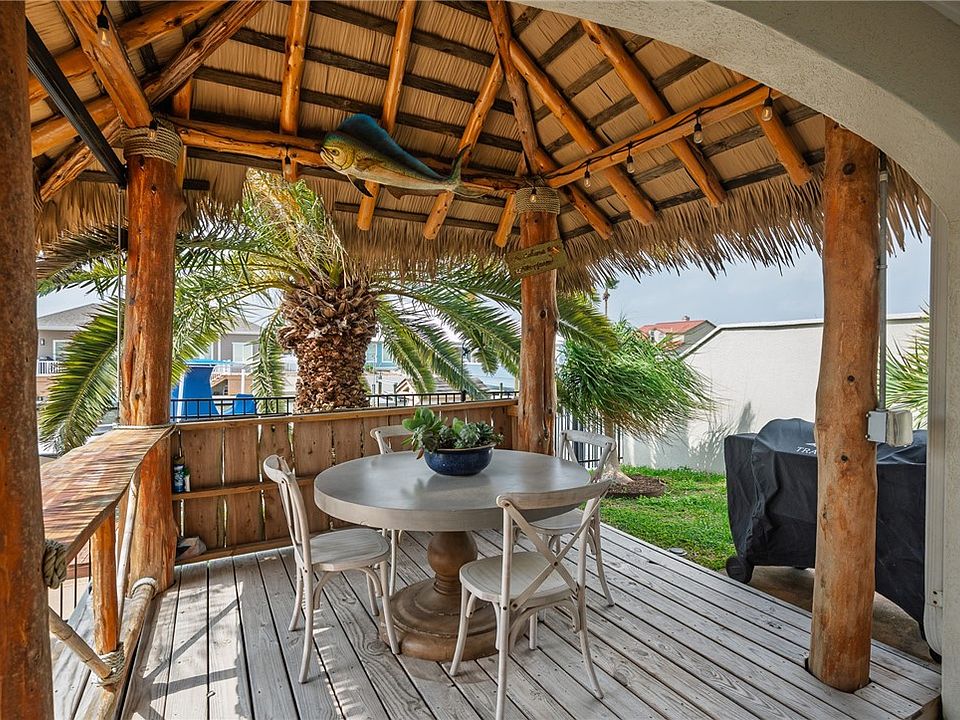 25th image of 107 Angelfish Ct
