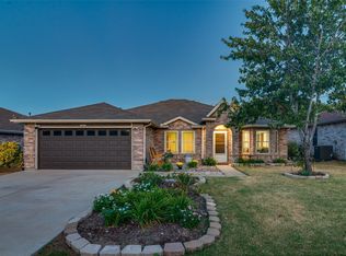 1014 Bainbridge Ln, Forney, TX 75126