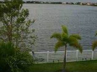 17019 SW 16th St, Pembroke Pines, FL 33027