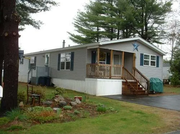 15 West Ln, Rochester, NH 03867