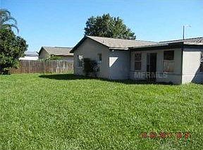 3rd image of 1704 Juniper Cir