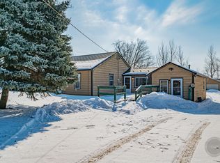 381 Turner Rd, Aurora, IL 60505