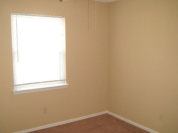 5th image of 6700 Norfield Dr
