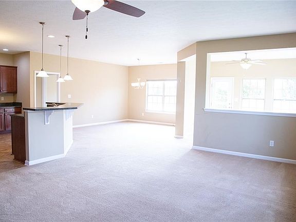 4th image of 2248 Heartland Ln