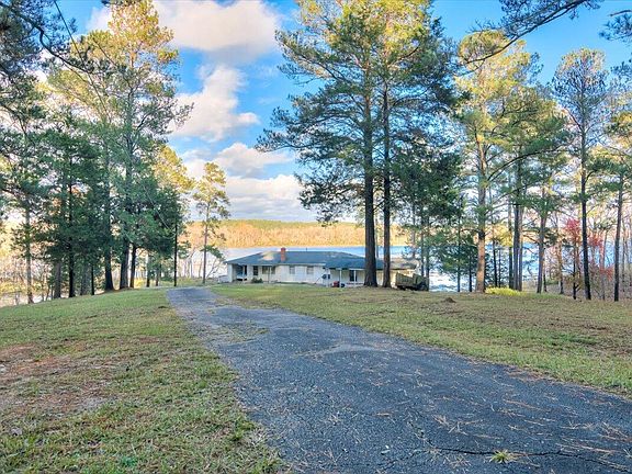 4th image of 635 River Pines Drive