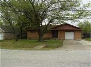 562 Rea Ave, Lancaster, TX 75146