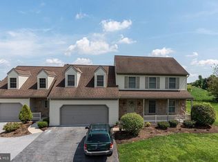 59 N Church St SW, Ephrata, PA 17522