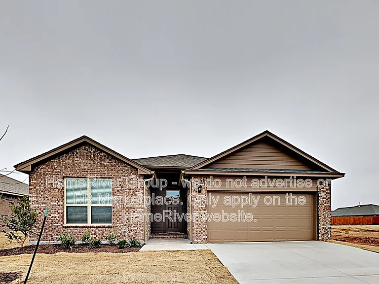 2512 Caden Ct — Photo 1