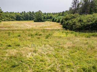 1 Pine Ln, Cumberland Foreside, ME 04110