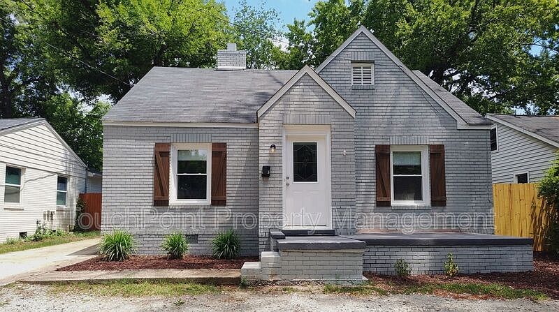 1st image of 1405 Shamrock Dr