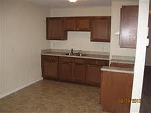 4th image of 6438 Lucente Dr