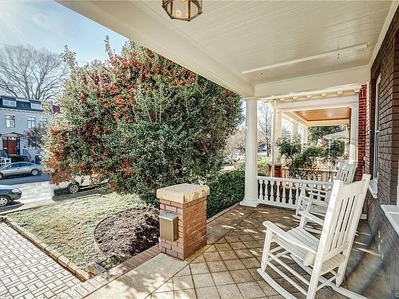 2nd image of 3112 Floyd Ave