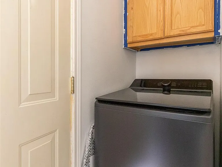 136 Nolan St #B — Photo 7