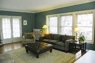 5th image of 10405 S Longwood Dr