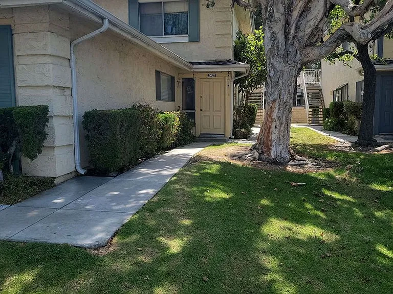 2622 Rudder Ave — Photo 3