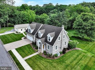 104 E High St, Annville, PA 17003