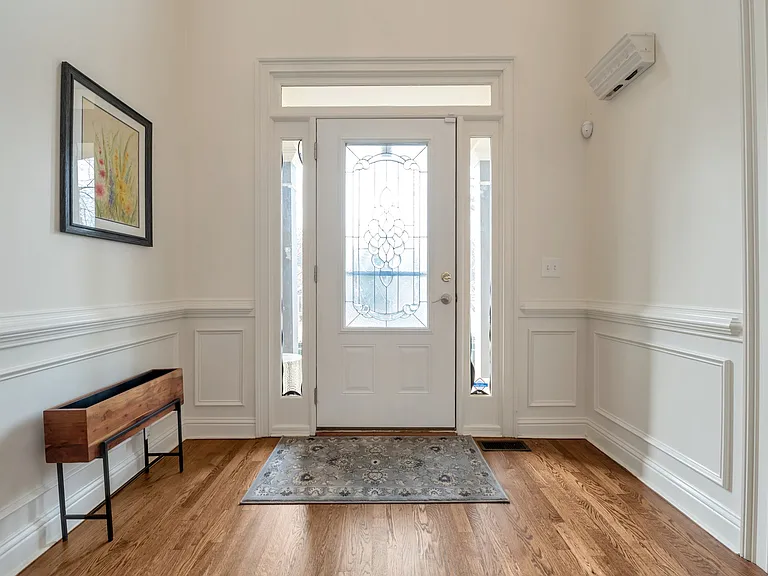 403 Dogwood Way — Photo 4
