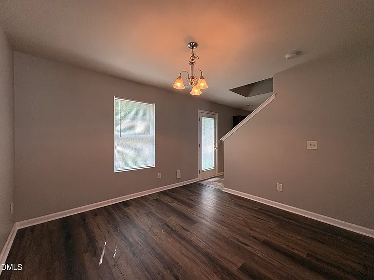 1444 Tamarino Dr — Photo 4