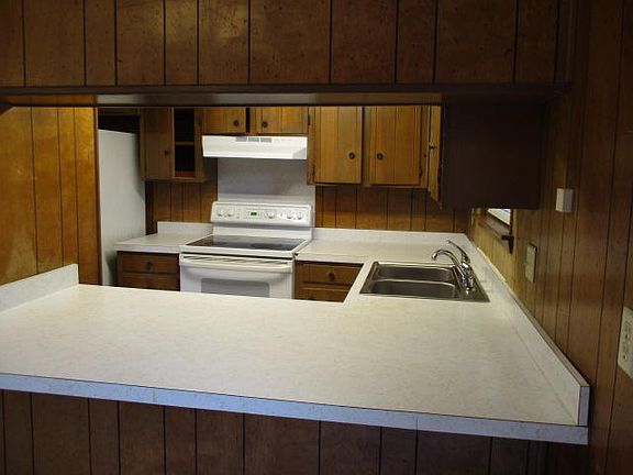 5th image of 106 Valencia Dr