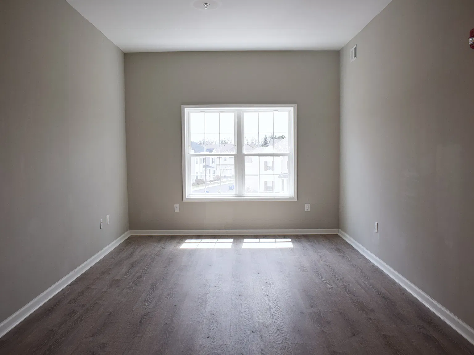 2 bed, $2,500 — Photo 3