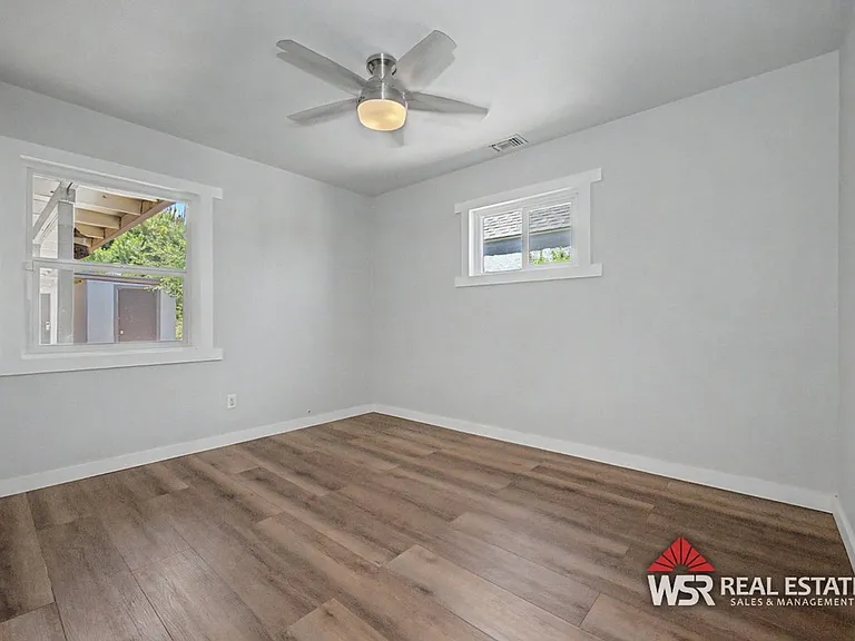 1030 E Brockton Ave #1 — Photo 12