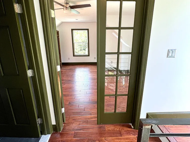 16 Brandreth St #2 — Photo 12