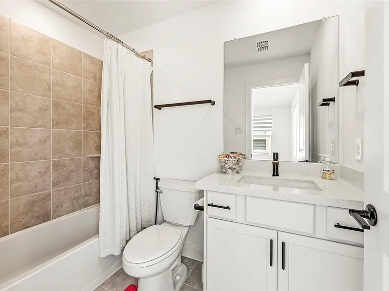 21646 Laggan Cliff Ln — Photo 31