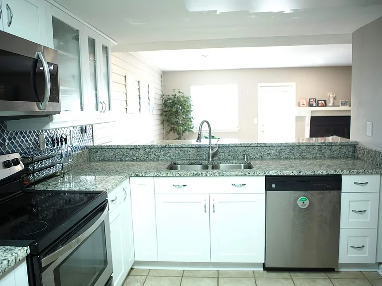 612 Masefield Cir — Photo 17