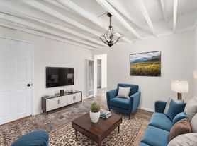 533 Sturtevant Dr, Sierra Madre, CA