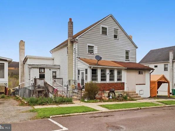 831-833 E Ridge St, Lansford, PA 18232