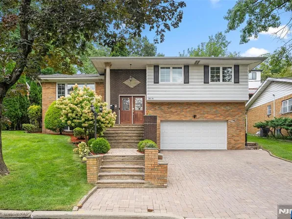 55 Birch St, Englewood Cliffs, NJ 07632