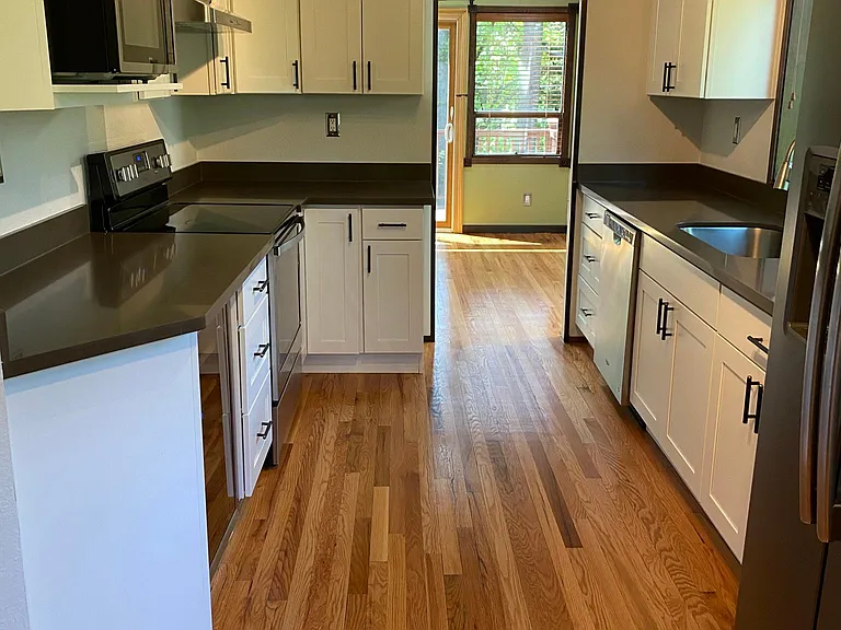 12818 SE 47th Pl — Photo 7