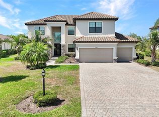 17422 Elkgrove Ln, Estero, FL 33928