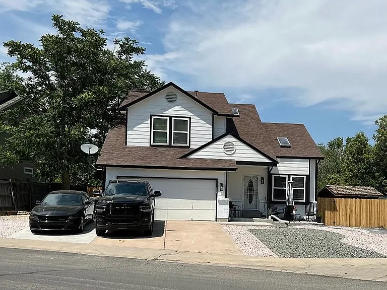 10590 Eudora Way — Photo 1