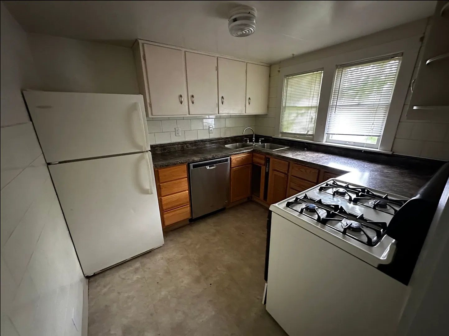 514 S Washington - 3 Bed/1 Bath - Close to Downtown! — Photo 2