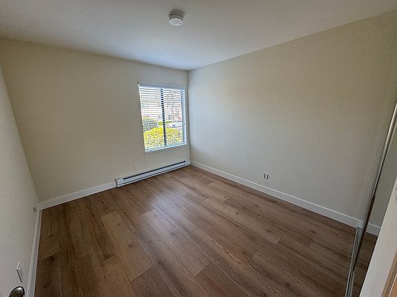 5th image of 1056 Grand Ave #103