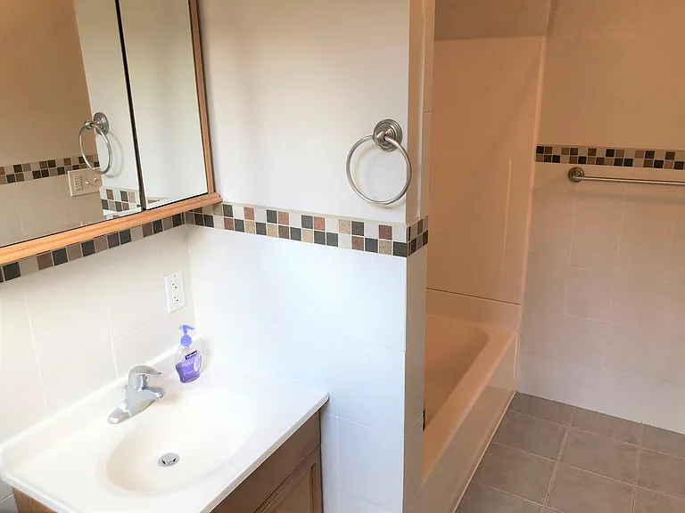 109 Pembroke St #2 — Photo 11
