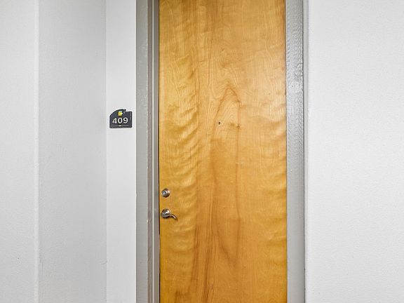 3rd image of 2600 Hillsboro Pike APT 409