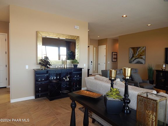 4th image of 5448 N Dolan Ct