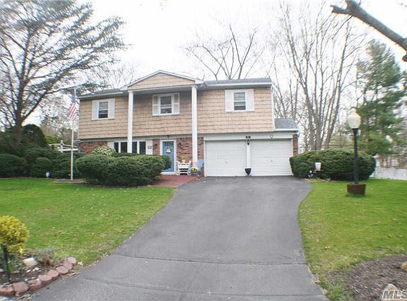 2nd image of 24 Chatham Woods Dr