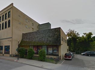8 Main St, Zanesville, OH 43701