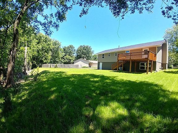 5th image of 1315 Graycreek Ln
