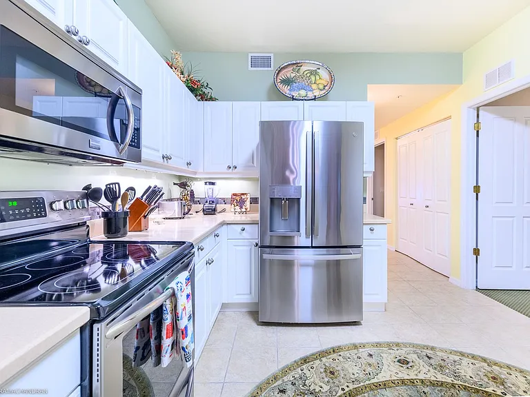 5119 Melbourne St #C-201 — Photo 7