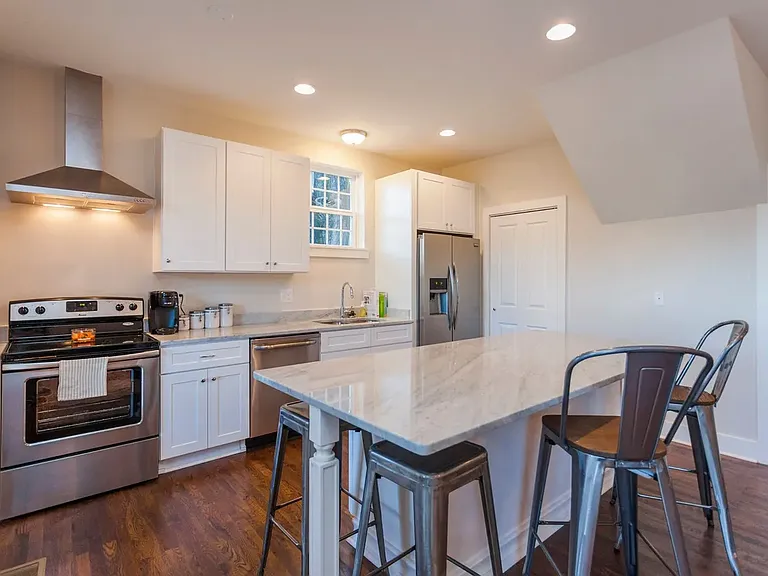 2201 Wickson Ave — Photo 4