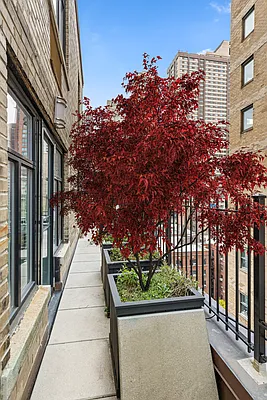 Sold by Compass | media 12