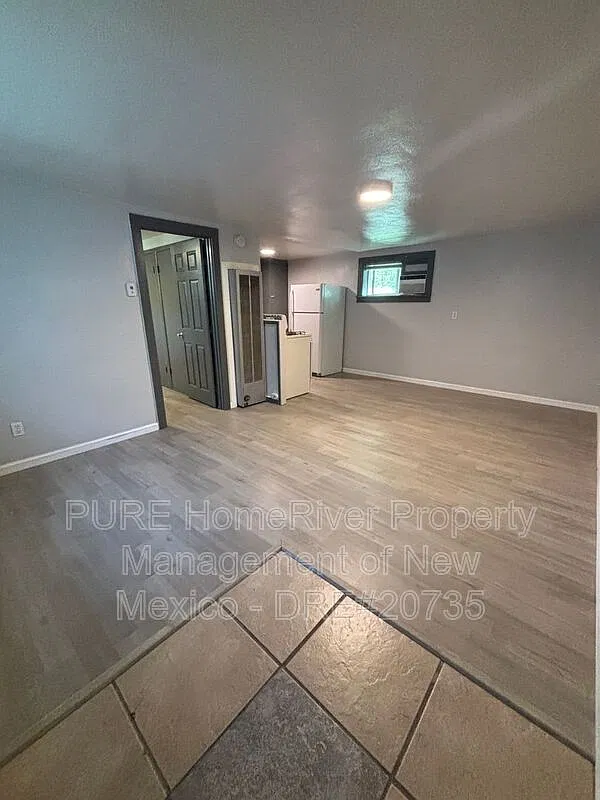 1 bed, 1.0 bath, $975 — Photo 3