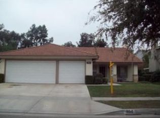 984 Silvercreek Rd, Corona, CA 92882