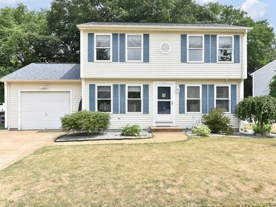 42 Remy Cir, Warwick, RI, 02886