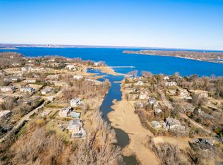 1 B Split Rock Drive, Great Neck, NY 11024